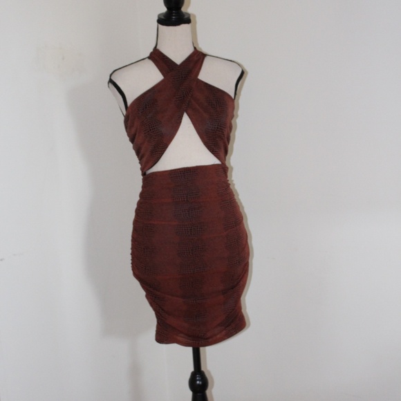 Windsor, mini BodyCon halter dress - Picture 2 of 8